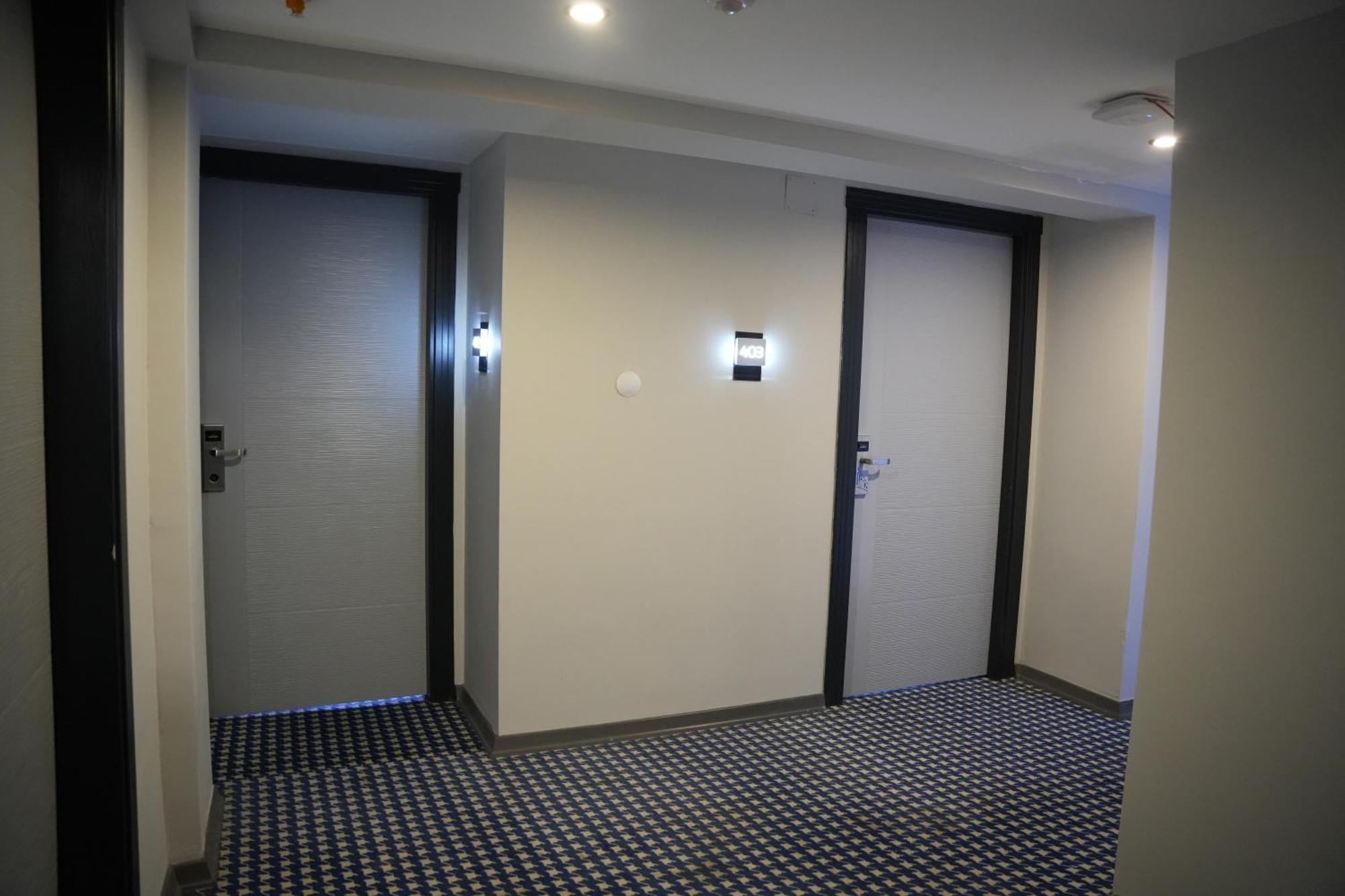 מרסין Eniza Hotel מראה חיצוני תמונה